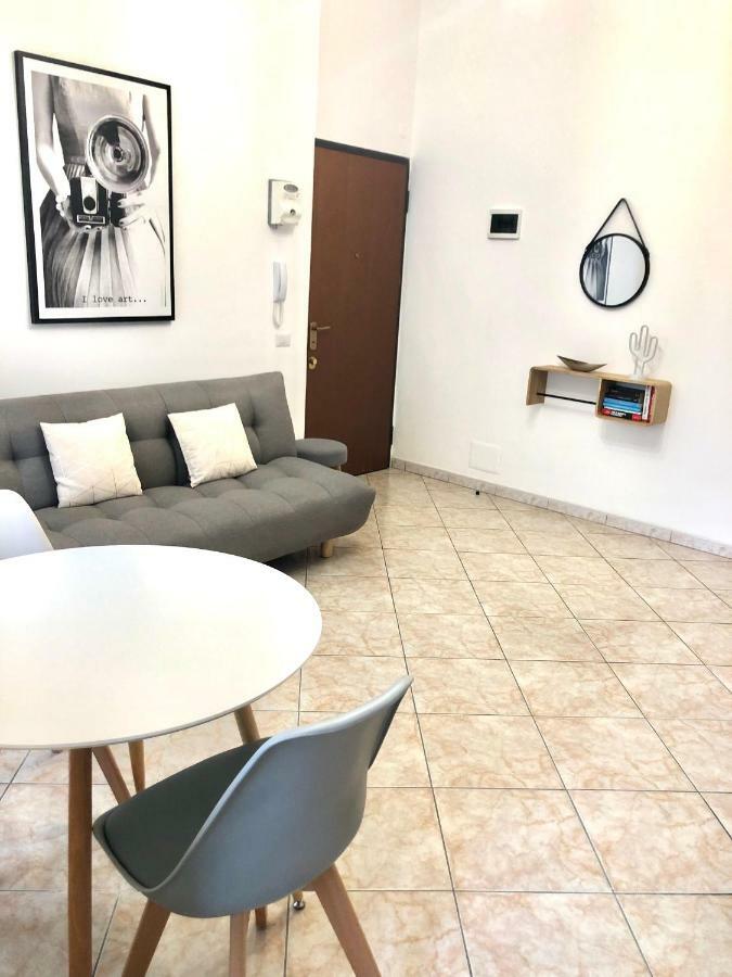 Casa Sir Oliver Lejlighed Bollate Eksteriør billede